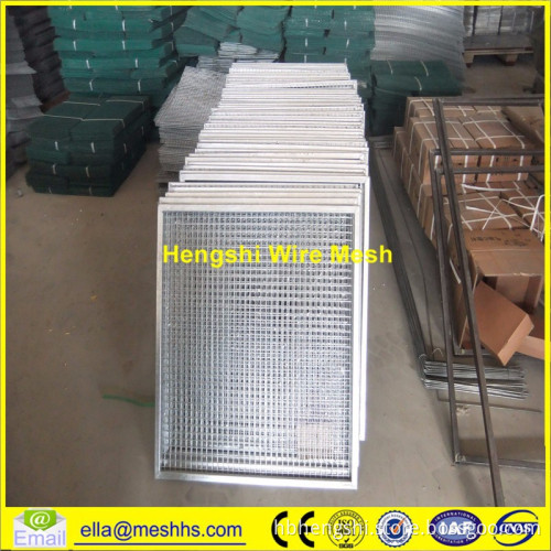 Galvanized steel farm gates